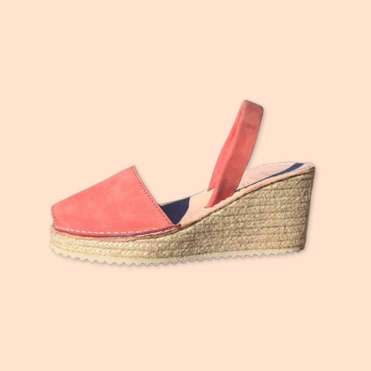menorquinas con cuña alta de esparto para mujer color coral