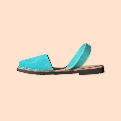 abarcas menorquinas mujer hombre niña piel nobuk color turquesa originales