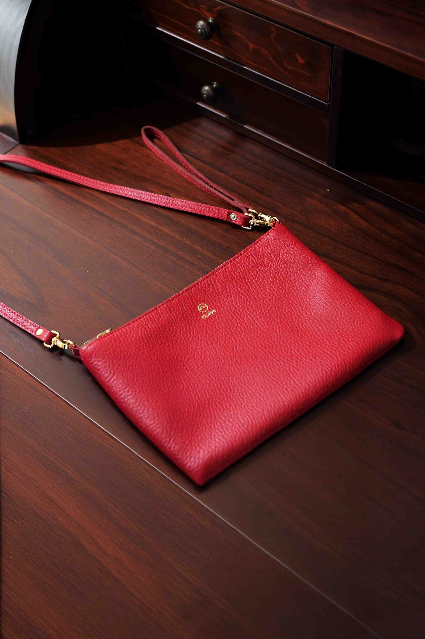 Cherry con interior serraje marron